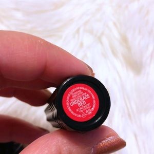 Kat Von D Makeup - Kat Von D Studded Kiss Lipstick - Underage Red π Kat Von D Makeup - Kat Von D Studded Kiss Lipstick - Underage Red π